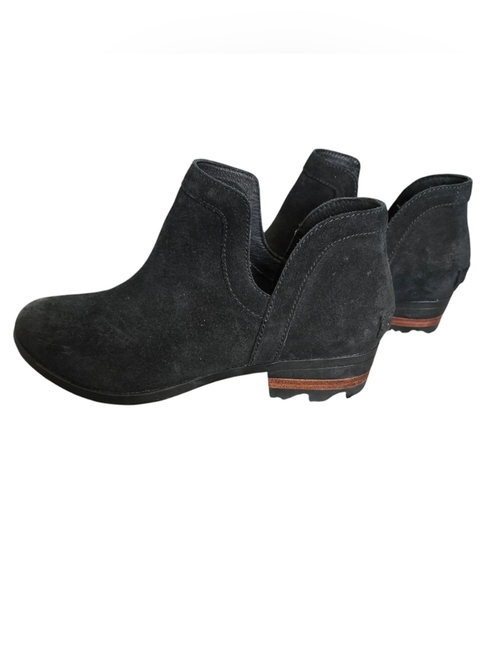 Sorel Lola suede ankle boot women’s US9